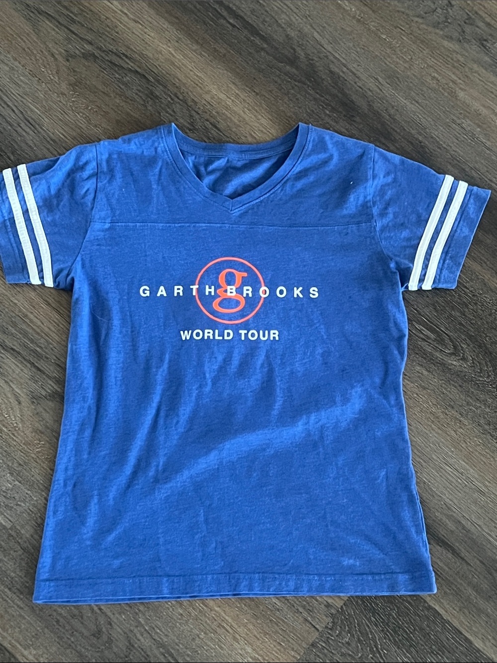 (4) Garth Brooks World Tour Tee